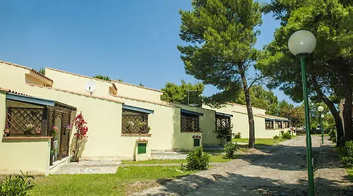 Domus Budoni 1 דירה
